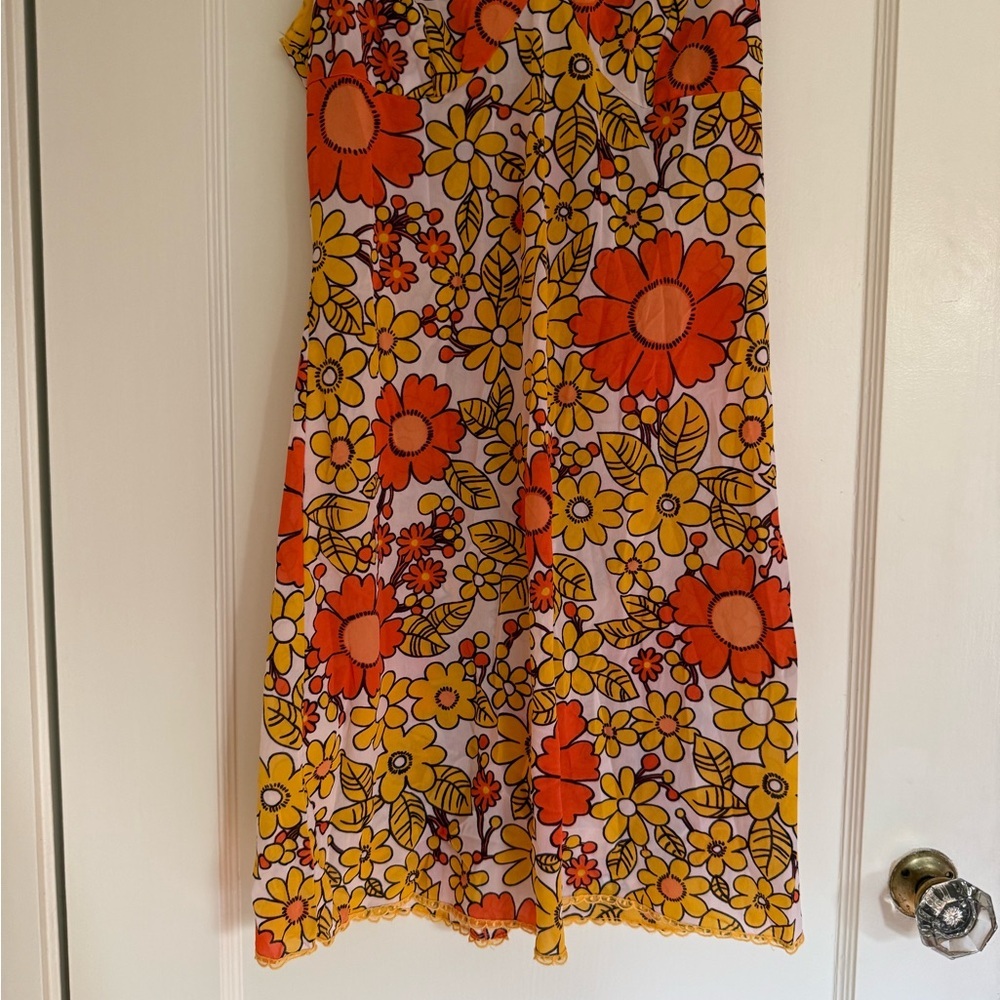 Vintage 70s Floral Nightgown - Picture 8 of 11